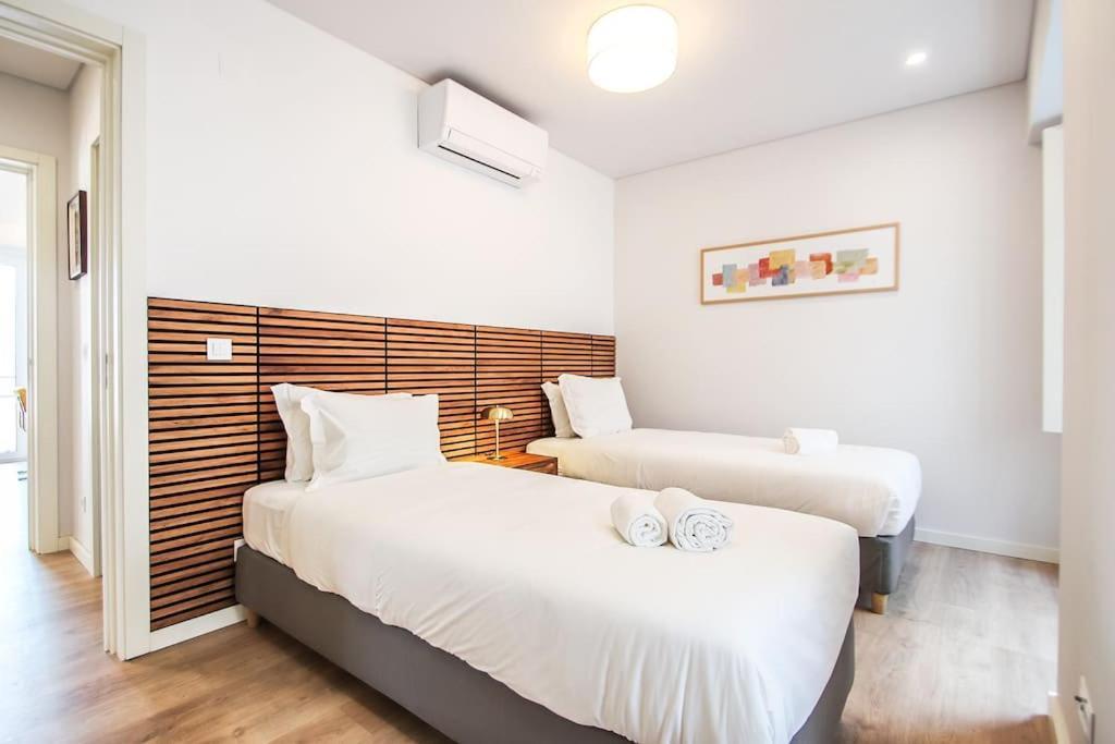 Outstanding Liberdade Spacious 2 Bedroom W Ac * Lissabon